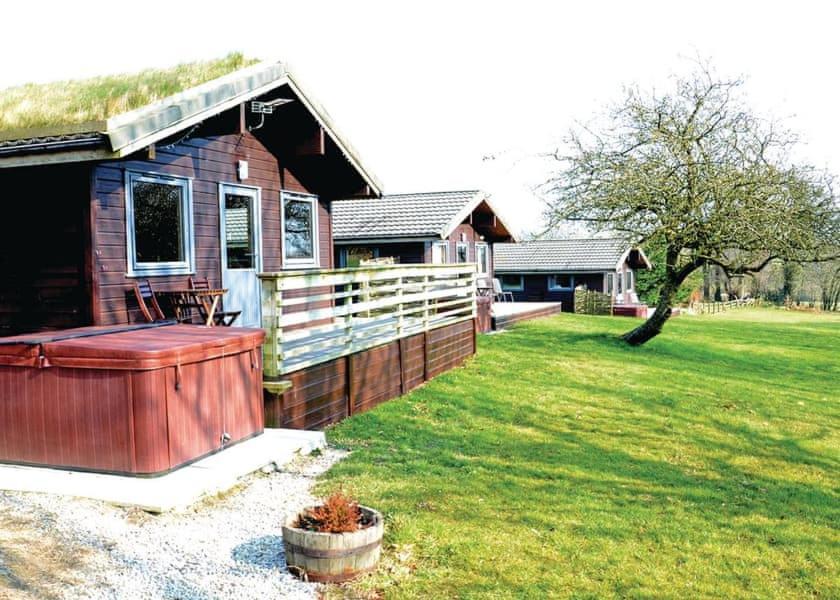 לאונססטון Avallon Lodges מראה חיצוני תמונה