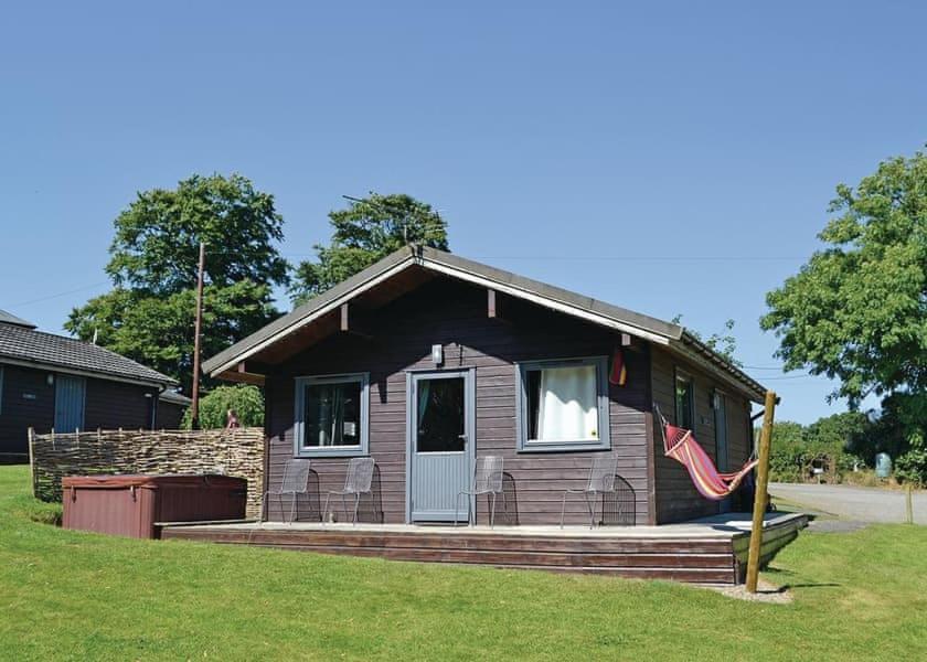 לאונססטון Avallon Lodges מראה חיצוני תמונה