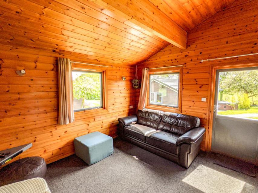 לאונססטון Avallon Lodges מראה חיצוני תמונה