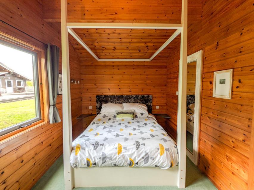 לאונססטון Avallon Lodges מראה חיצוני תמונה