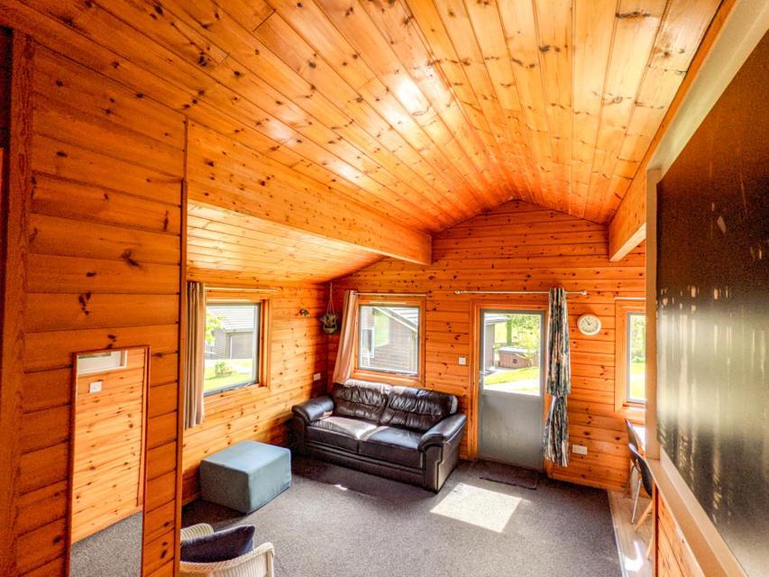לאונססטון Avallon Lodges מראה חיצוני תמונה
