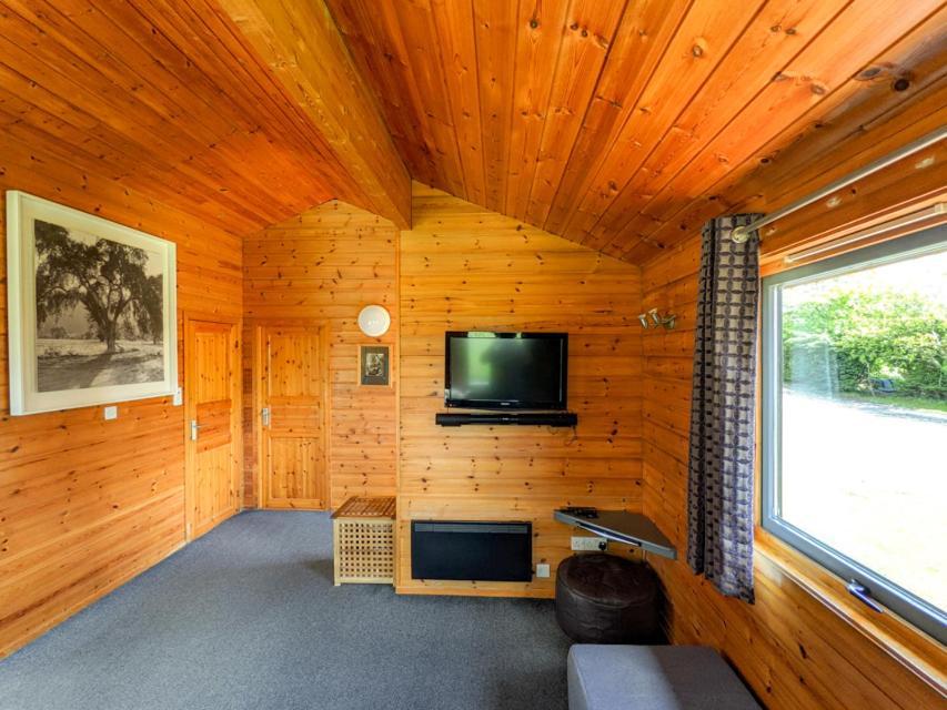 לאונססטון Avallon Lodges מראה חיצוני תמונה